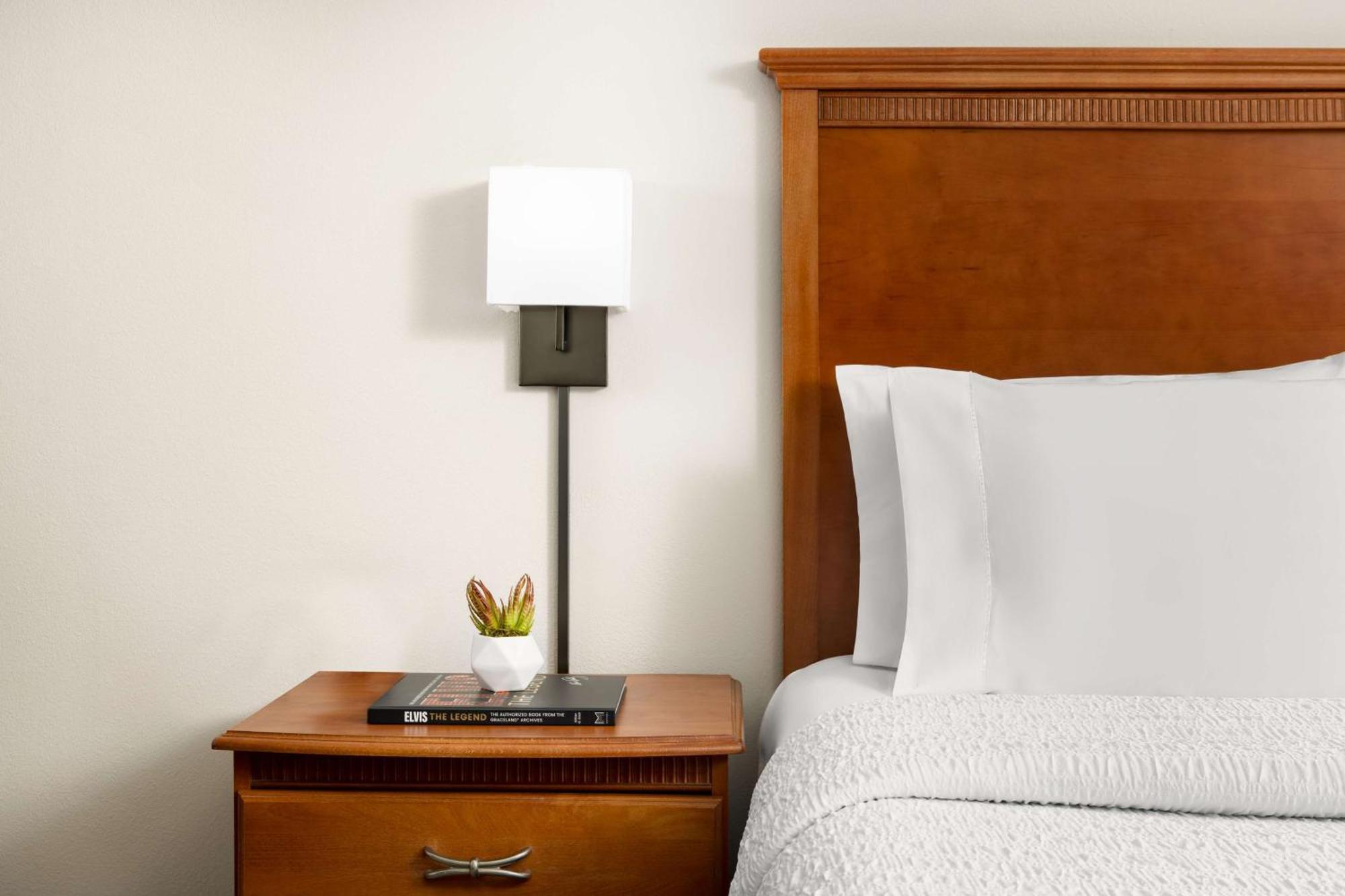 Hampton Inn Memphis-Walnut Grove/Baptist East Zewnętrze zdjęcie