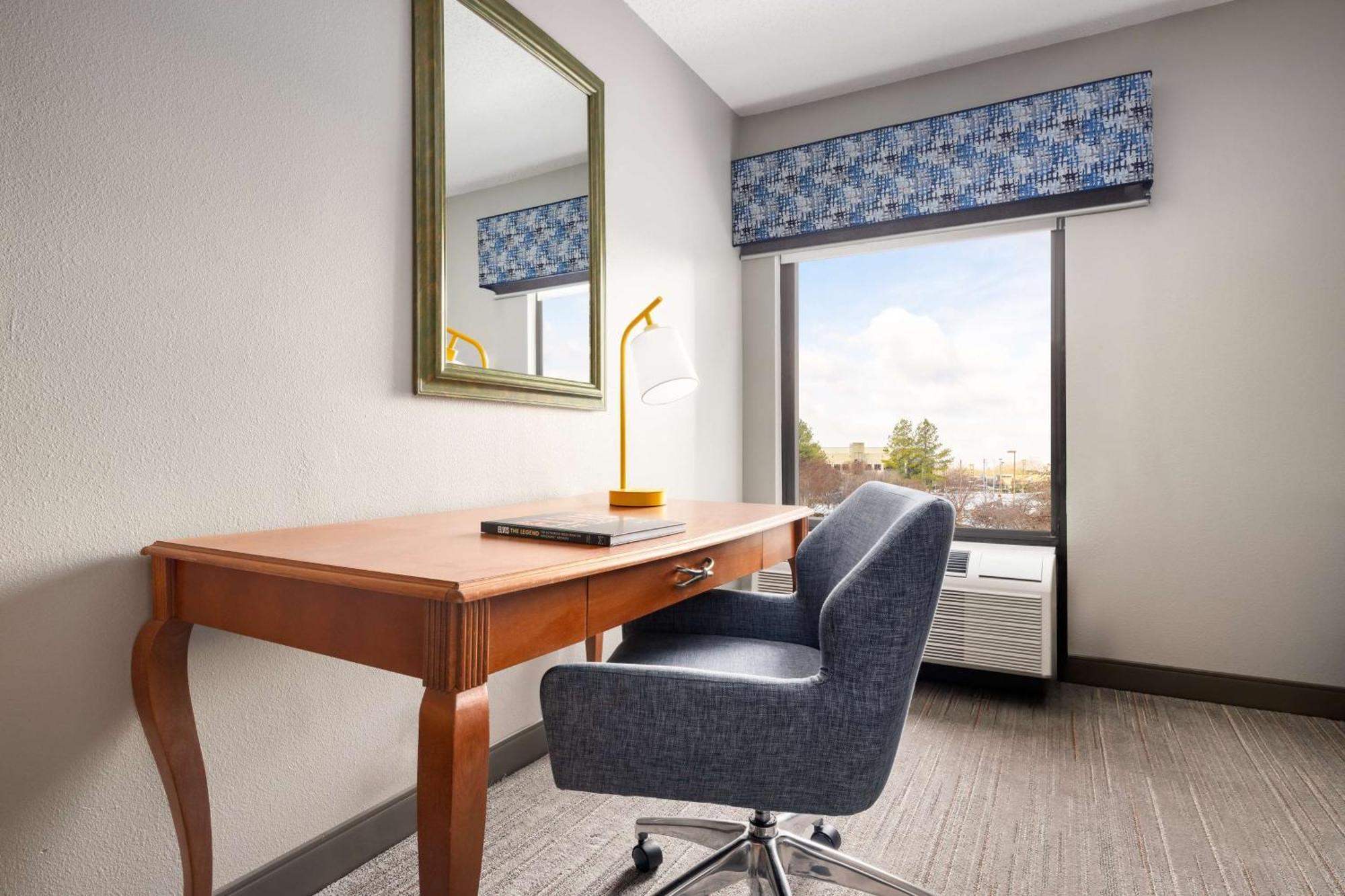 Hampton Inn Memphis-Walnut Grove/Baptist East Zewnętrze zdjęcie