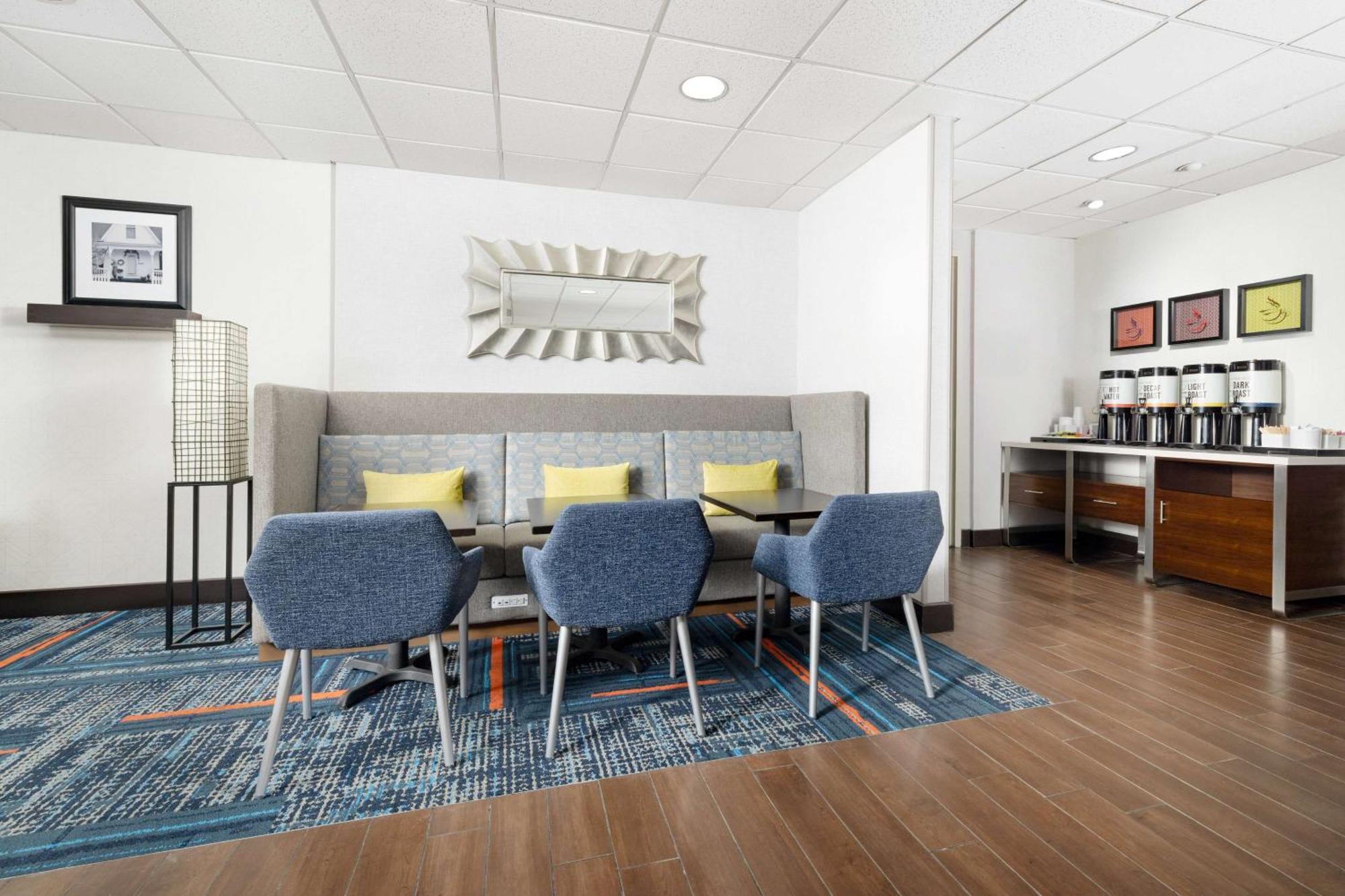 Hampton Inn Memphis-Walnut Grove/Baptist East Zewnętrze zdjęcie