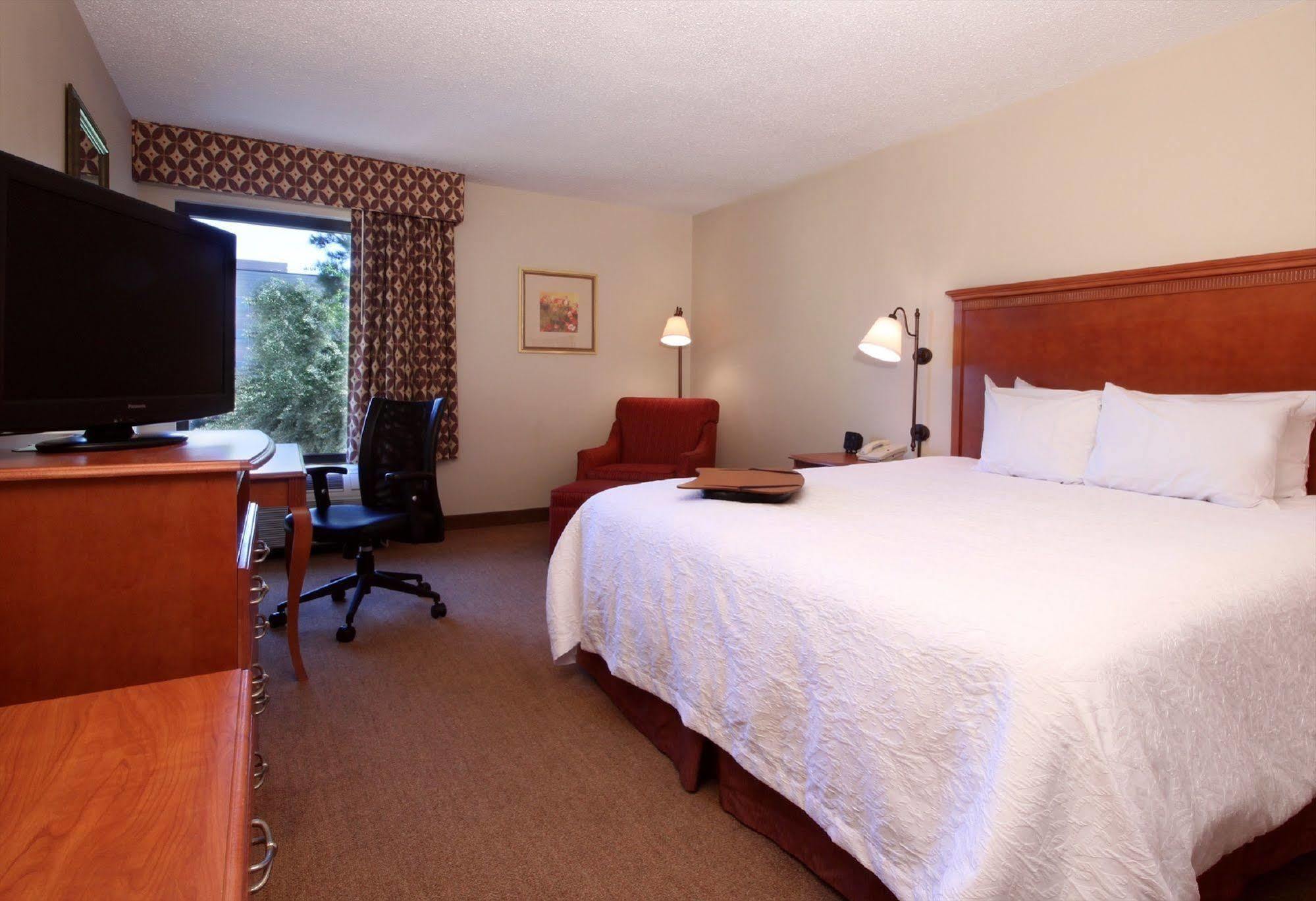 Hampton Inn Memphis-Walnut Grove/Baptist East Zewnętrze zdjęcie