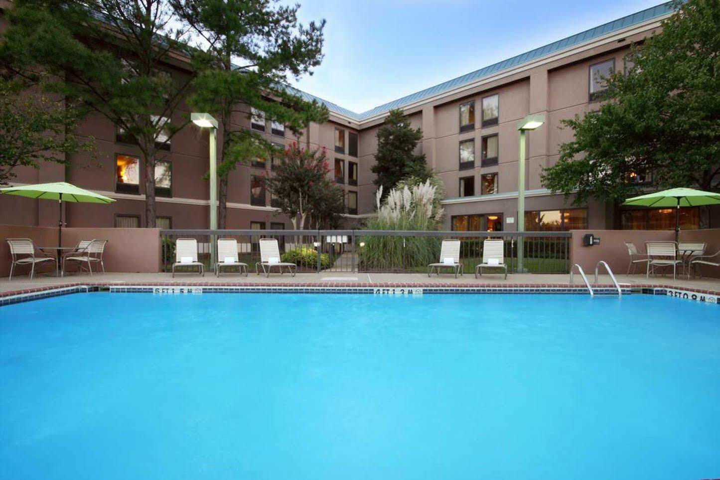 Hampton Inn Memphis-Walnut Grove/Baptist East Zewnętrze zdjęcie